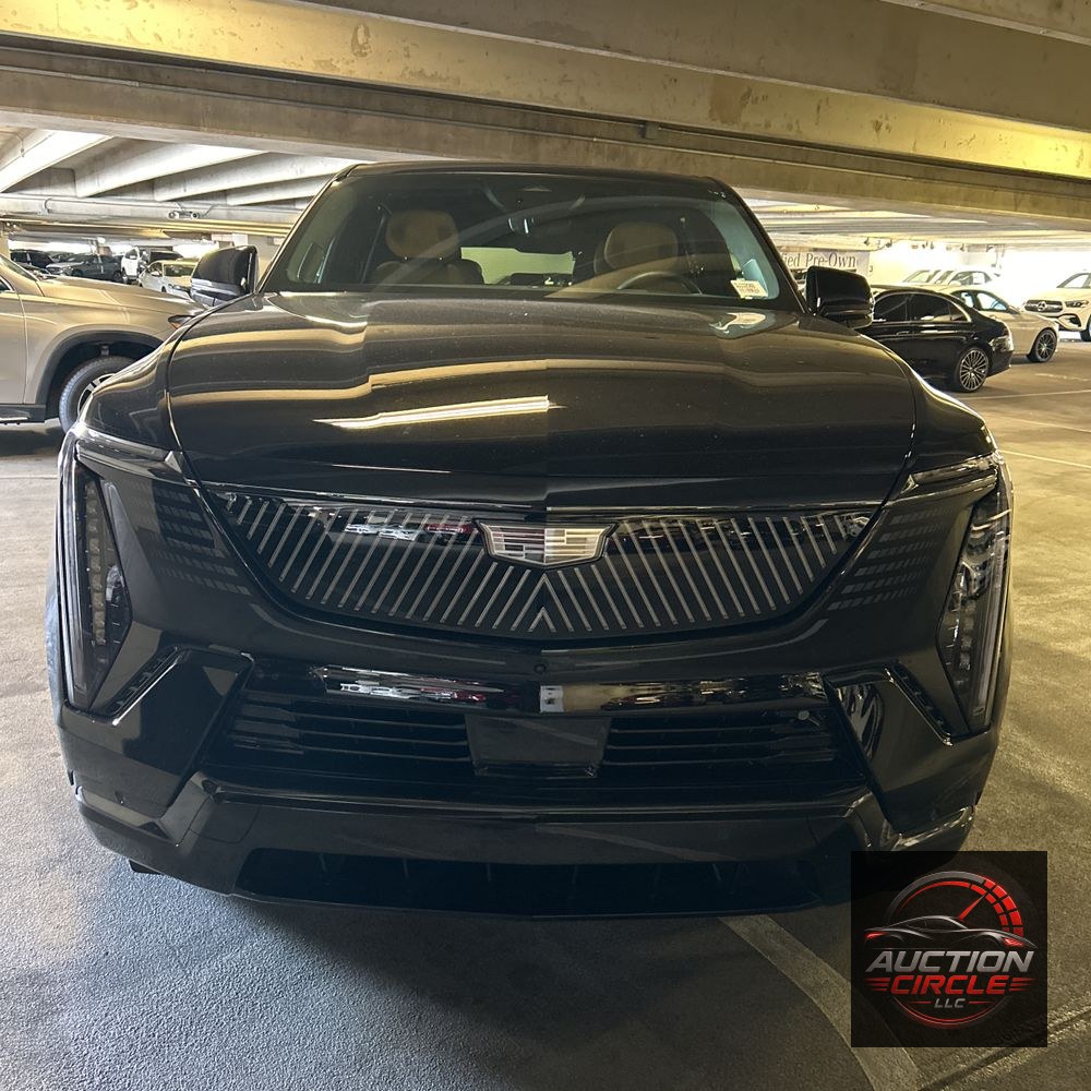 2025 Cadillac Escalade IQ Sport 2