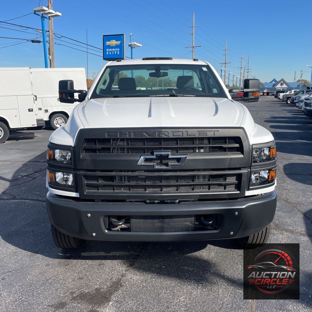 2024 Chevrolet Silverado 4500 W/T