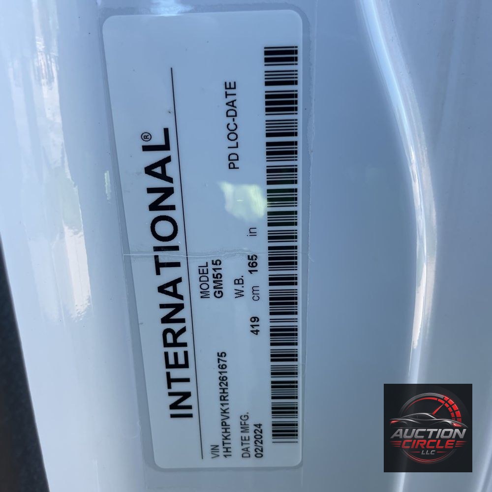 2024 Chevrolet Silverado 4500 W/T