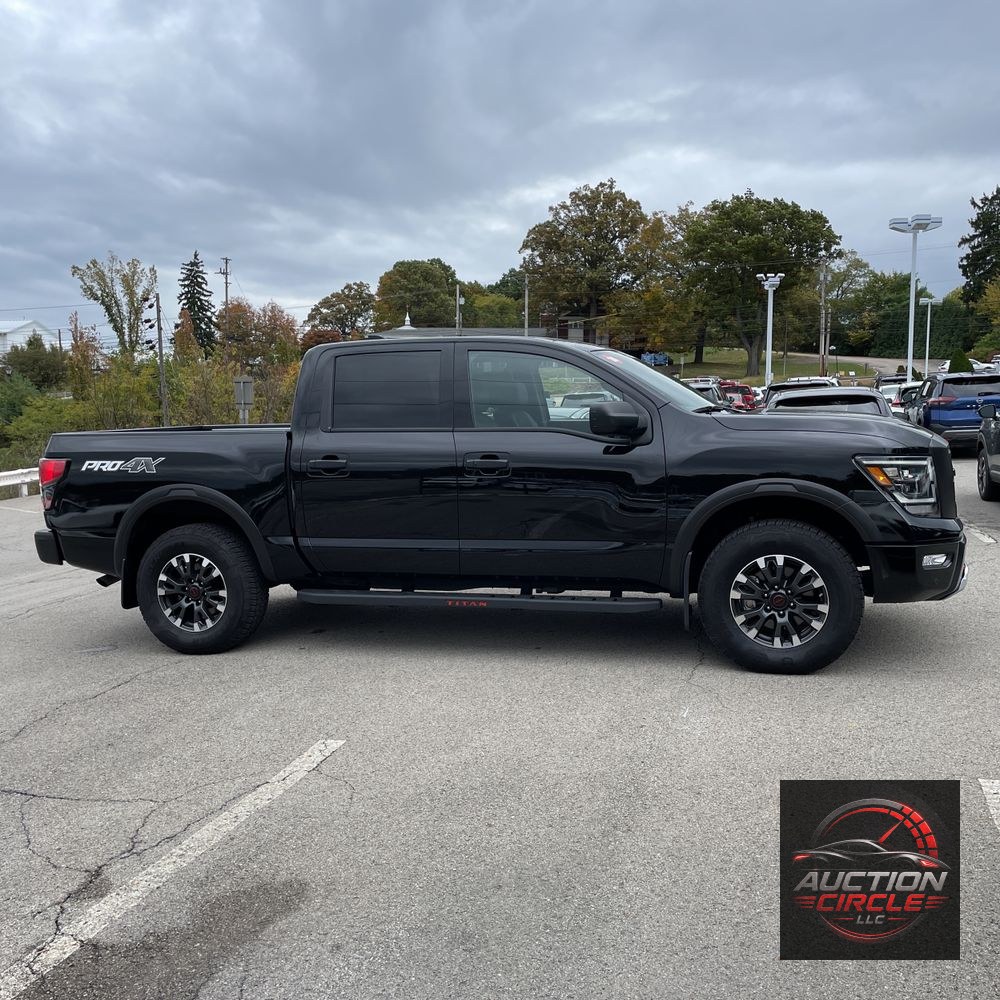 2024 Nissan Titan PRO-4X