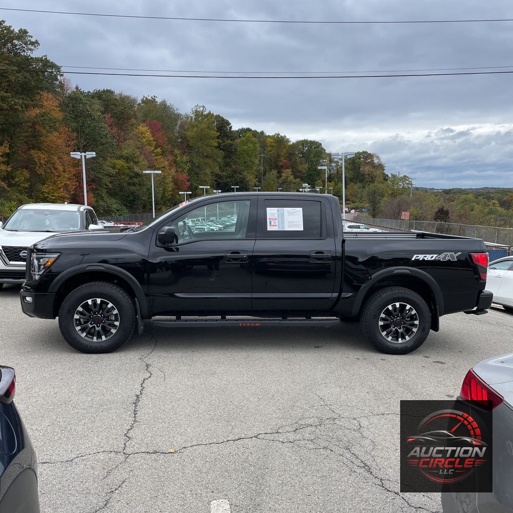 2024 Nissan Titan PRO-4X