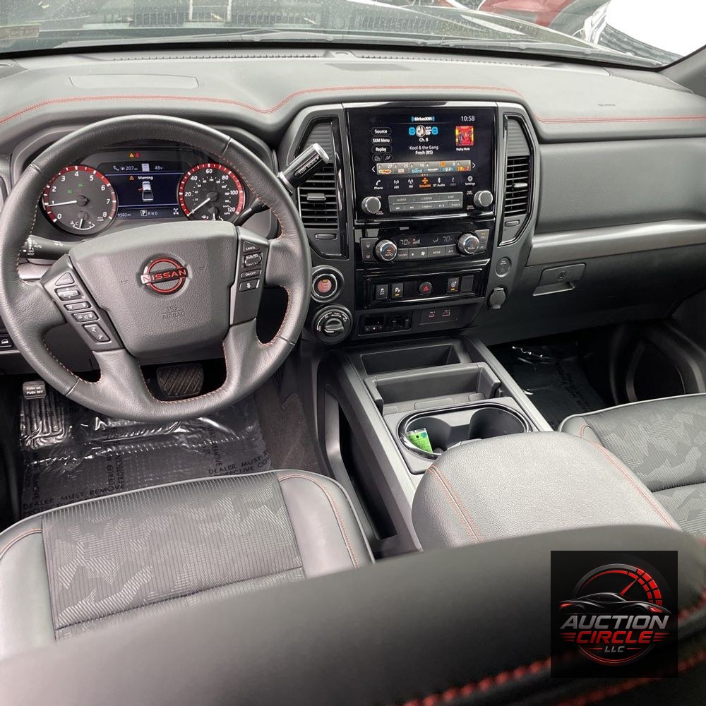 2024 Nissan Titan PRO-4X