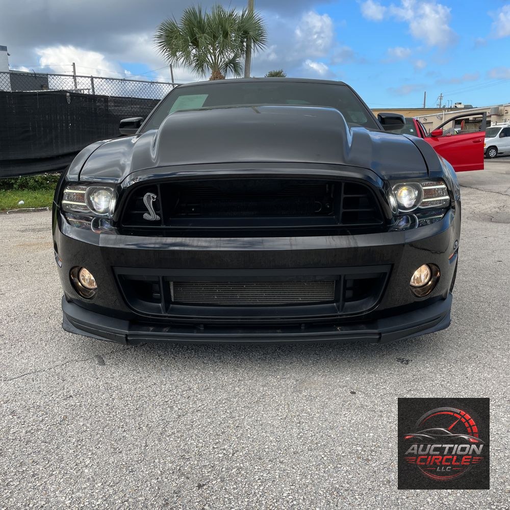 2013 Ford Shelby GT500 Base