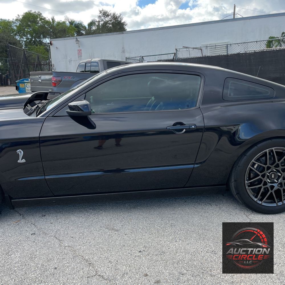 2013 Ford Shelby GT500 Base