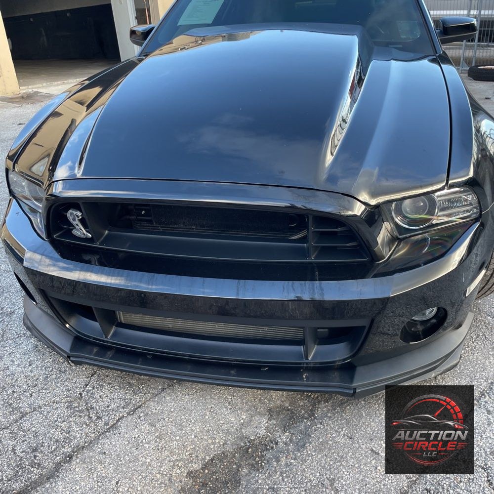 2013 Ford Shelby GT500 Base