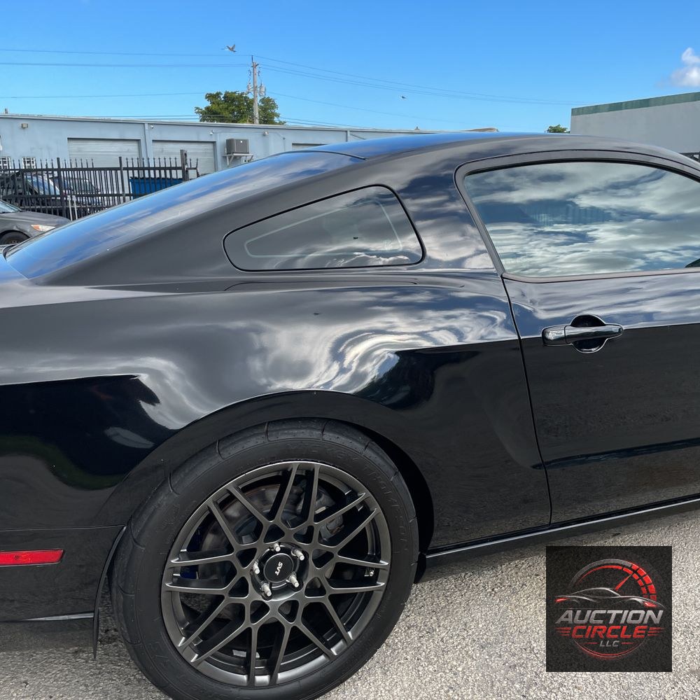 2013 Ford Shelby GT500 Base