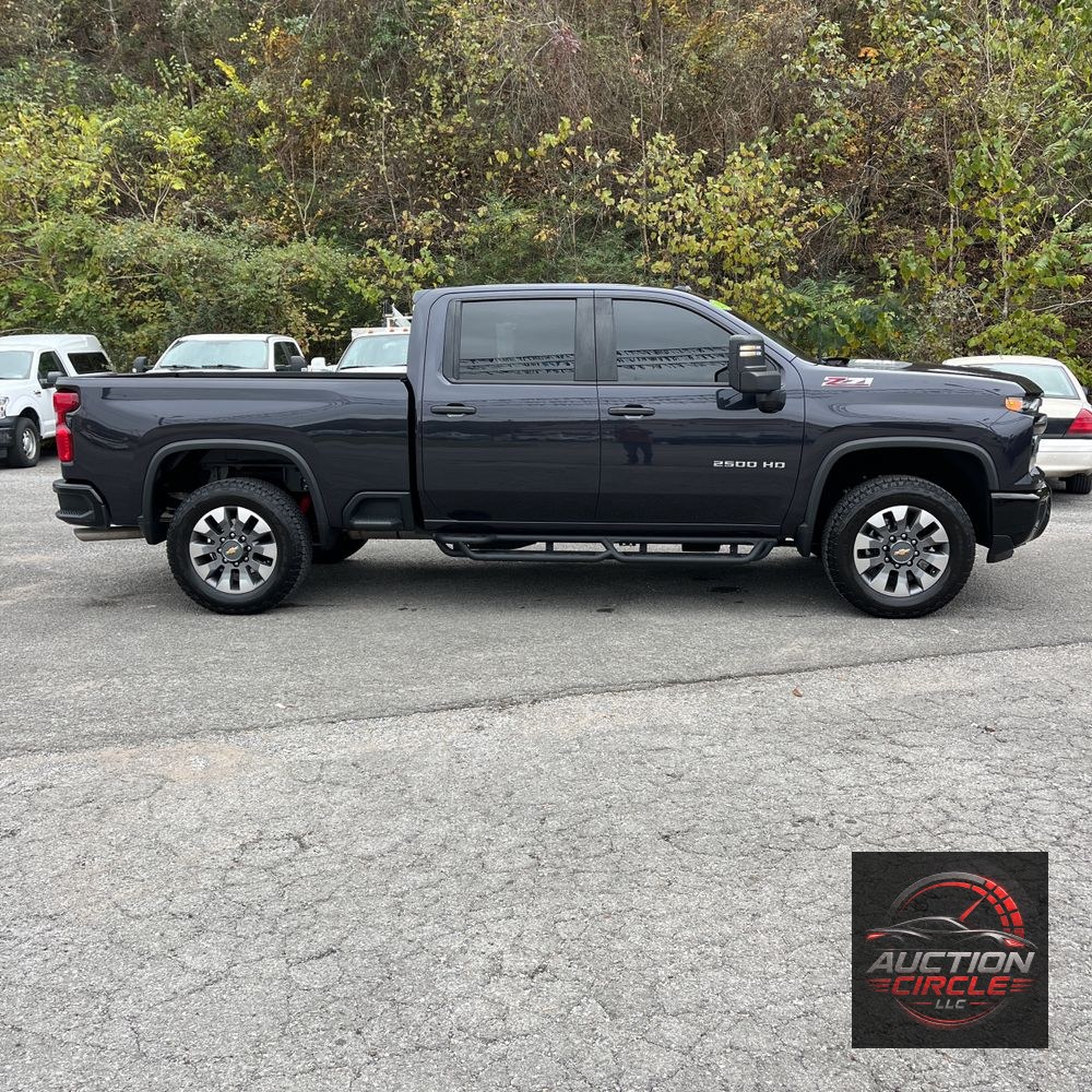 2024 Chevrolet Silverado 2500HD Custom