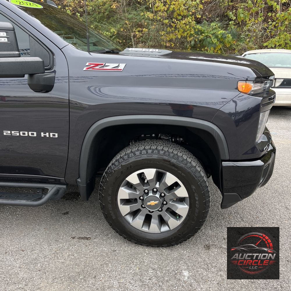 2024 Chevrolet Silverado 2500HD Custom