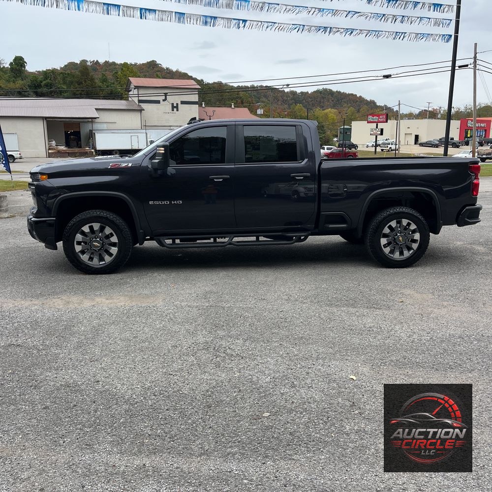 2024 Chevrolet Silverado 2500HD Custom