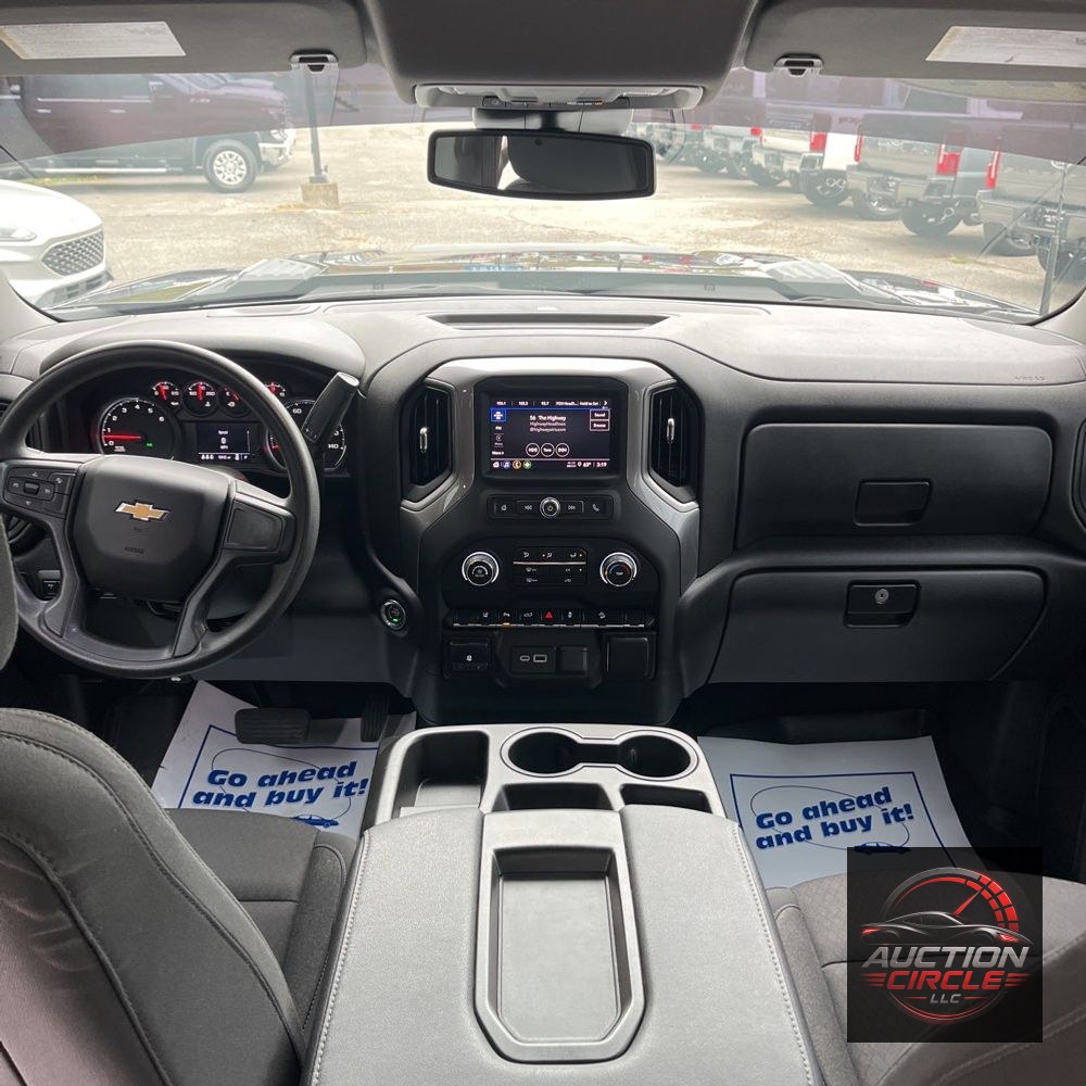 2024 Chevrolet Silverado 2500HD Custom