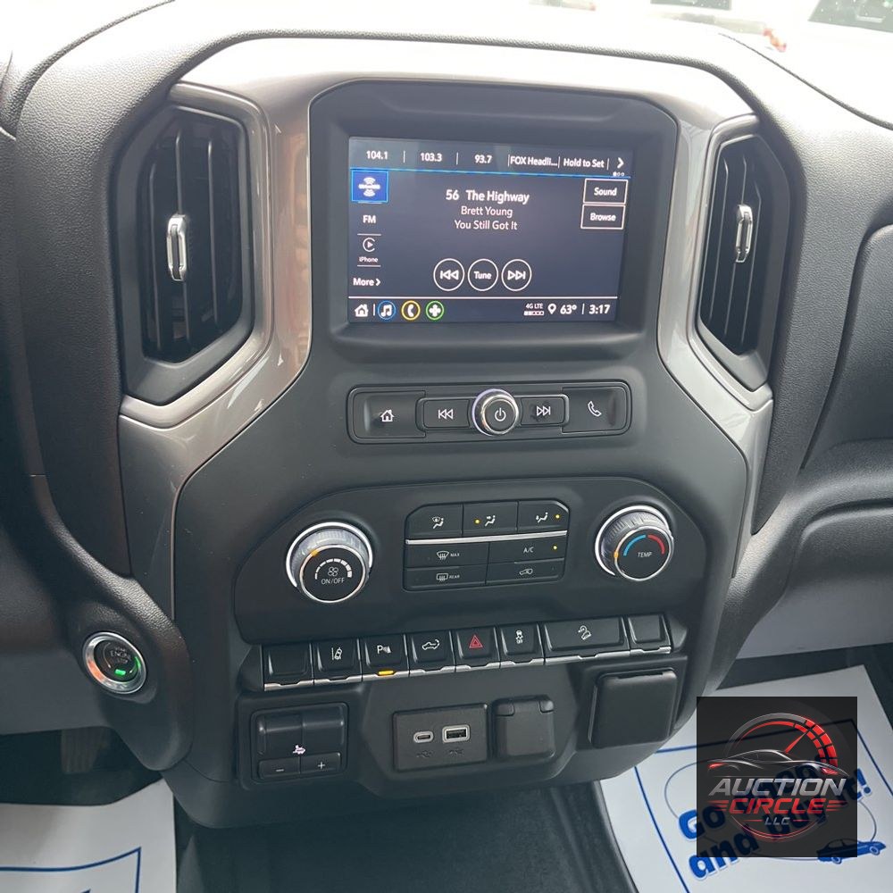 2024 Chevrolet Silverado 2500HD Custom