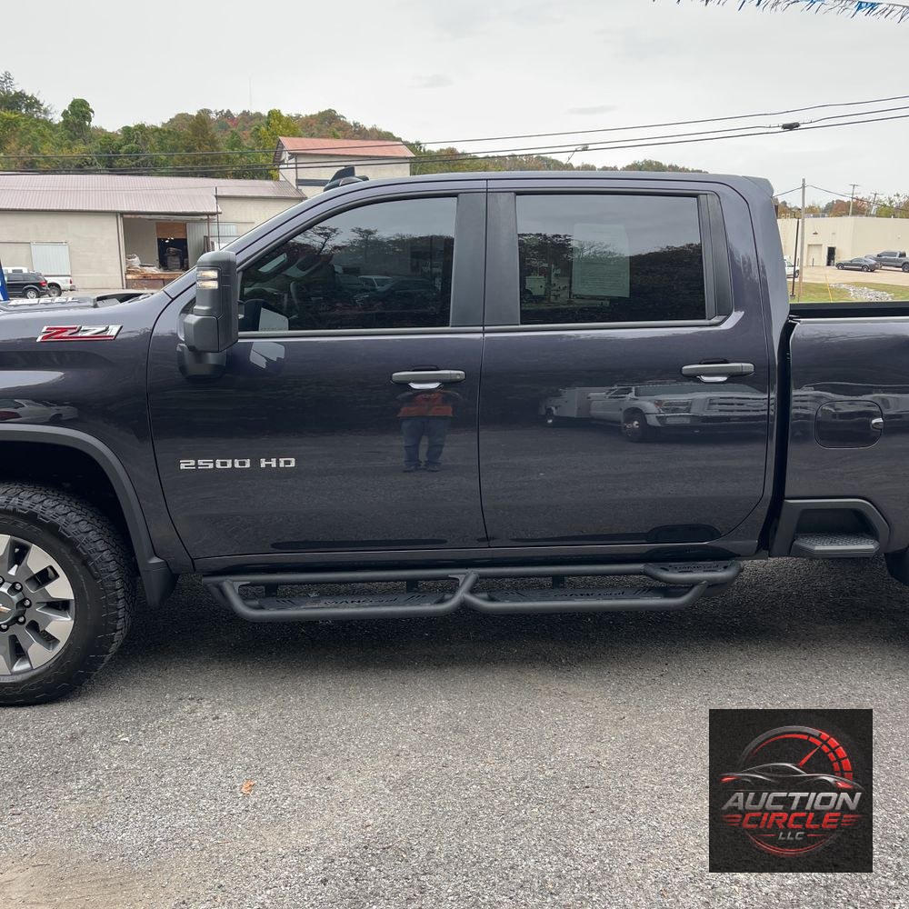 2024 Chevrolet Silverado 2500HD Custom
