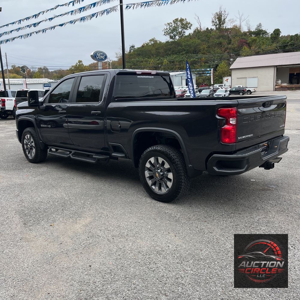 2024 Chevrolet Silverado 2500HD Custom