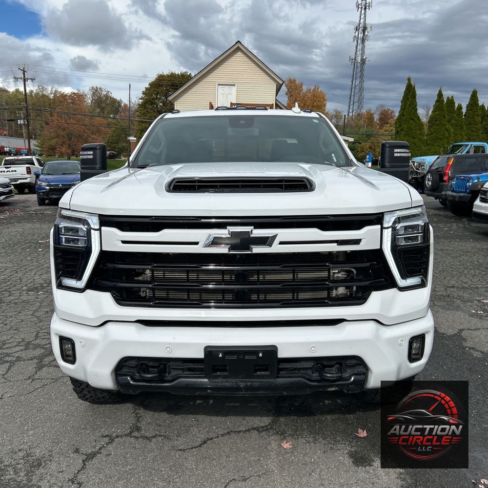 2024 Chevrolet Silverado 3500HD LTZ