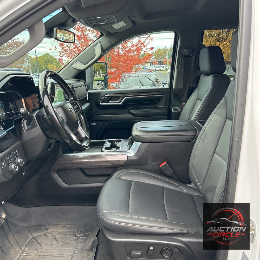2024 Chevrolet Silverado 3500HD LTZ