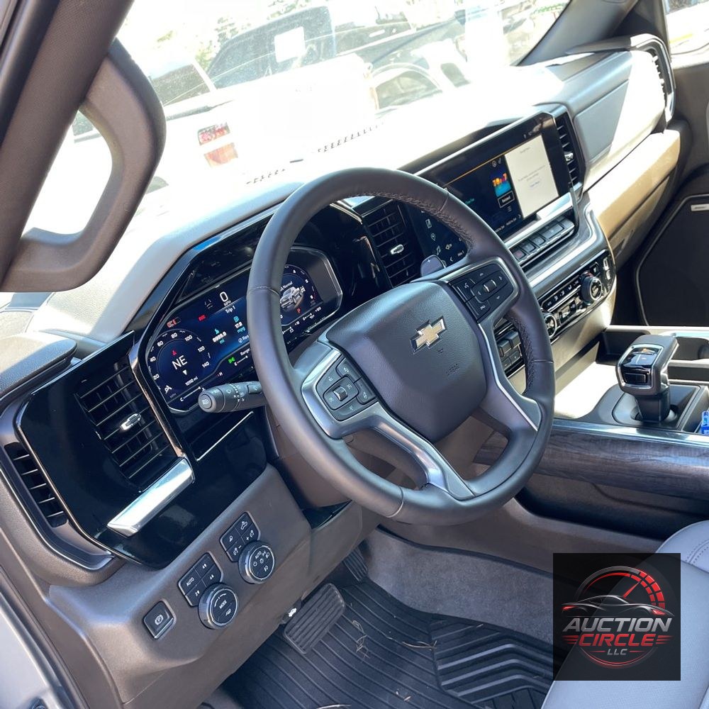 2024 Chevrolet Silverado 1500 LTZ