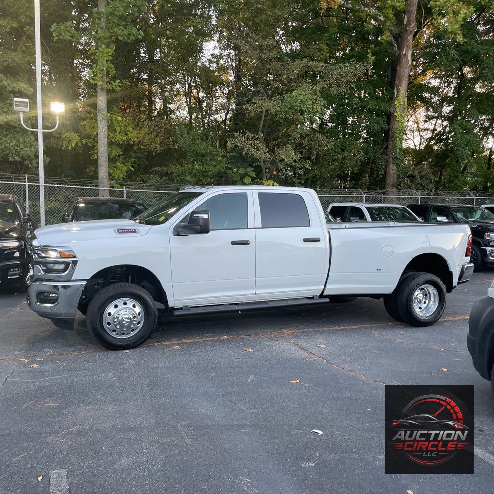 2025 Ram 3500 Tradesman