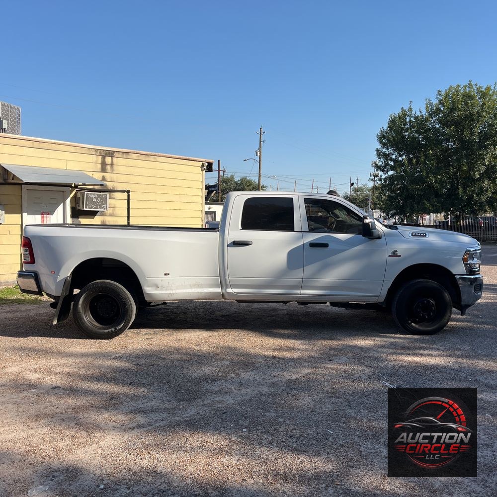 2024 Ram 3500 Tradesman