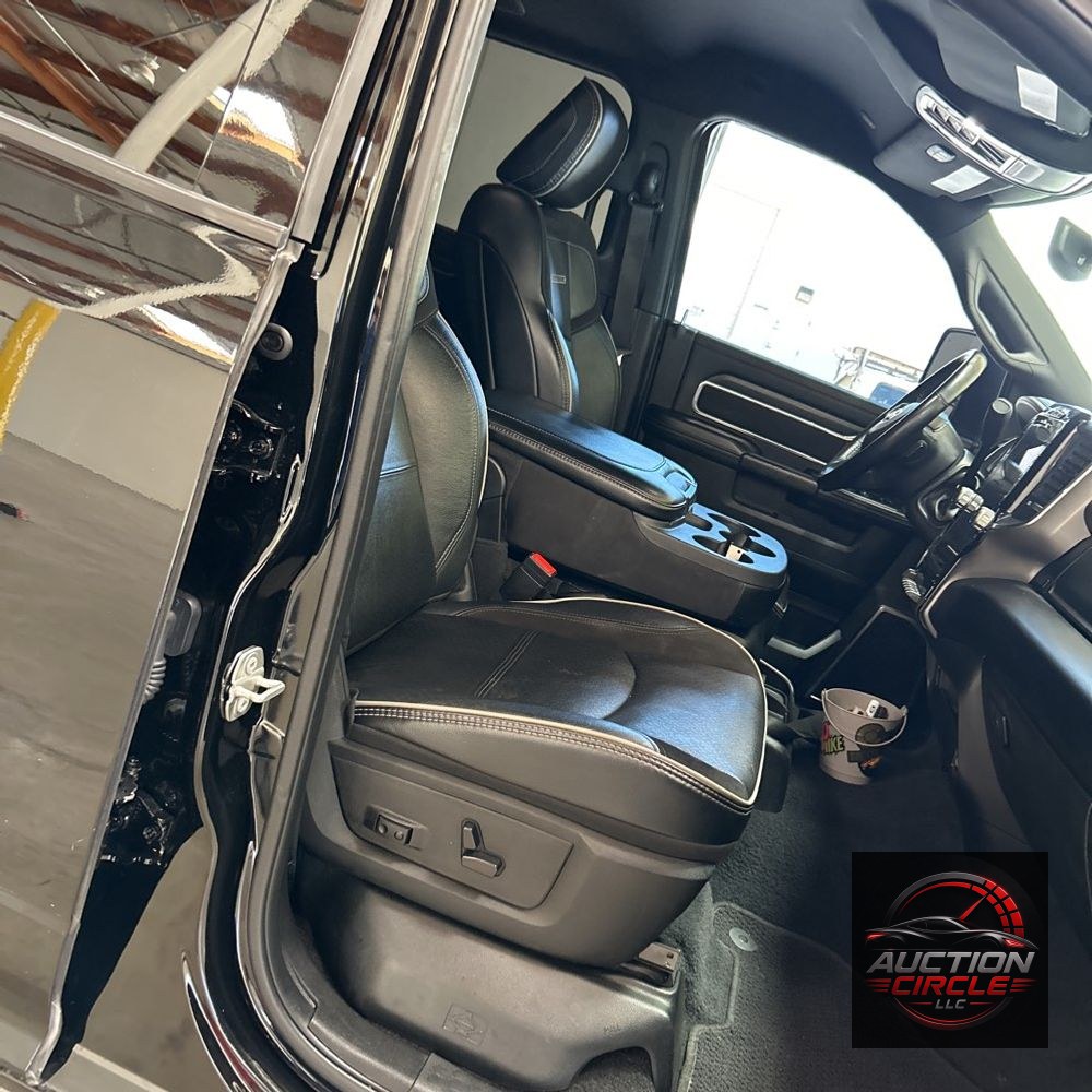 2024 Ram 3500 Laramie