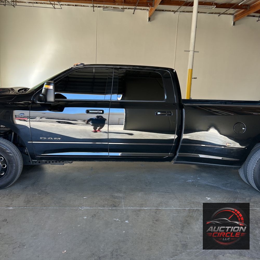 2024 Ram 3500 Laramie