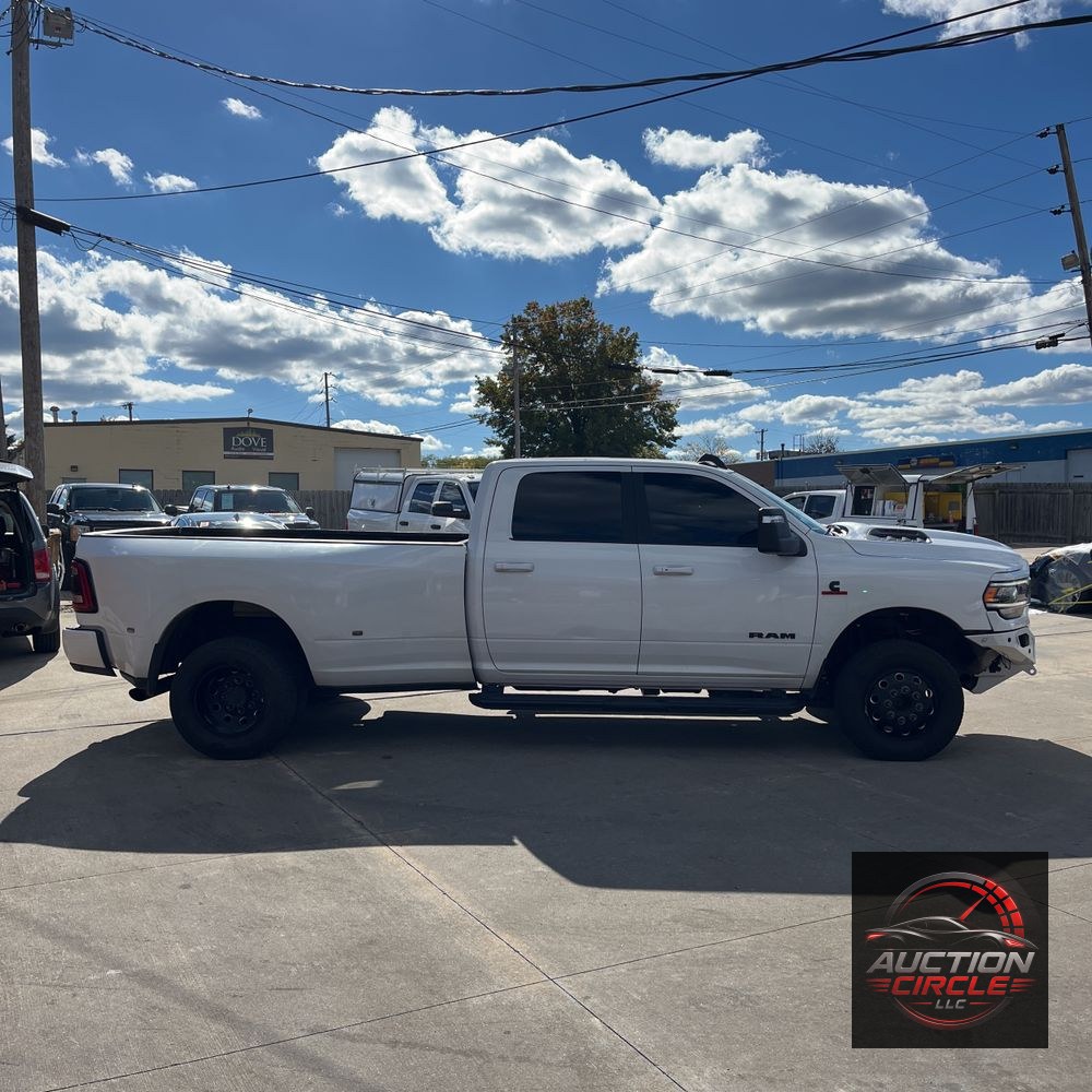 2024 Ram 3500 Laramie