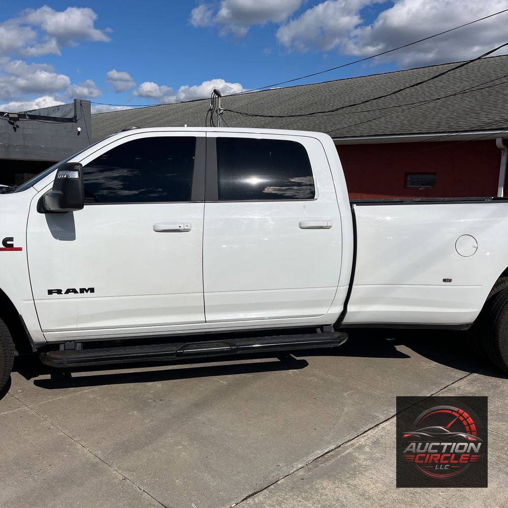 2024 Ram 3500 Laramie