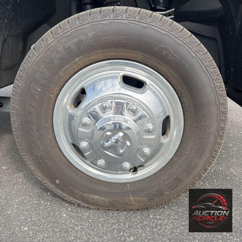 2024 Ram 3500 Cab/Chassis Tradesman