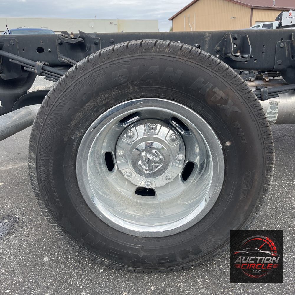 2024 Ram 3500 Cab/Chassis Tradesman