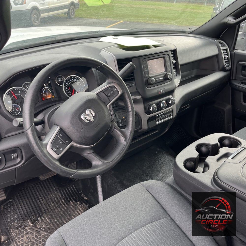 2024 Ram 3500 Cab/Chassis Tradesman