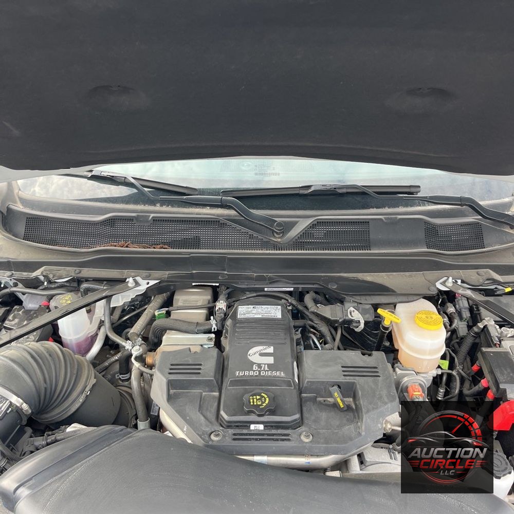 2024 Ram 3500 Cab/Chassis Tradesman