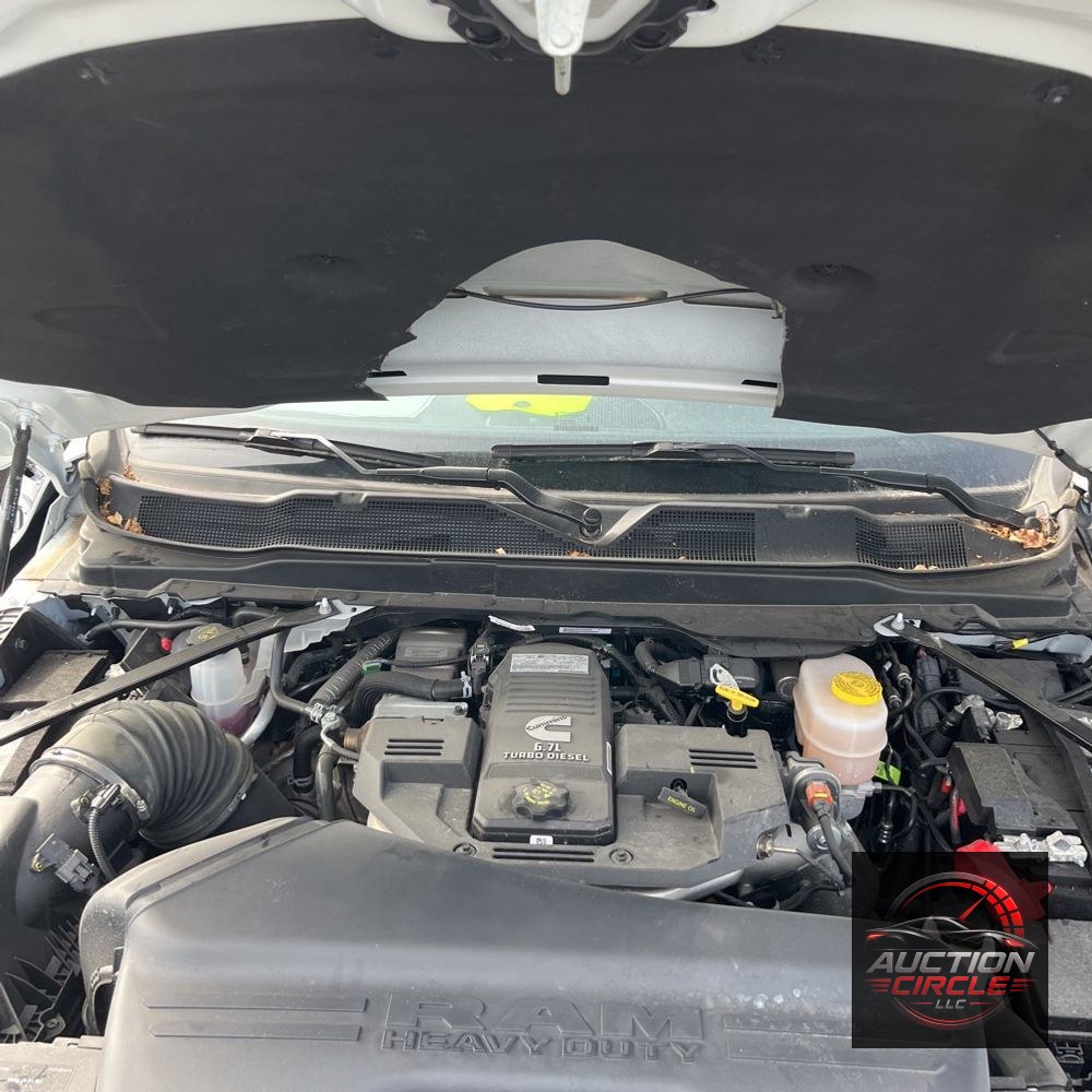 2024 Ram 3500 Cab/Chassis Tradesman
