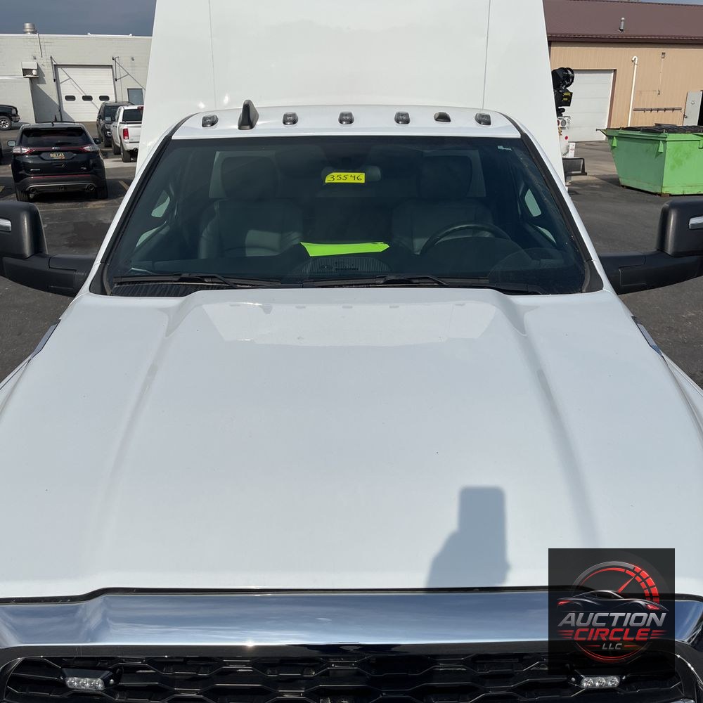 2024 Ram 3500 Cab/Chassis Tradesman