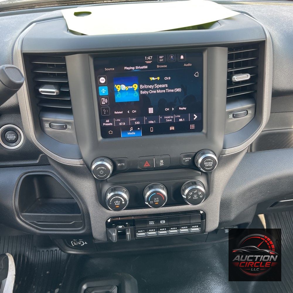 2024 Ram 3500 Cab/Chassis Tradesman
