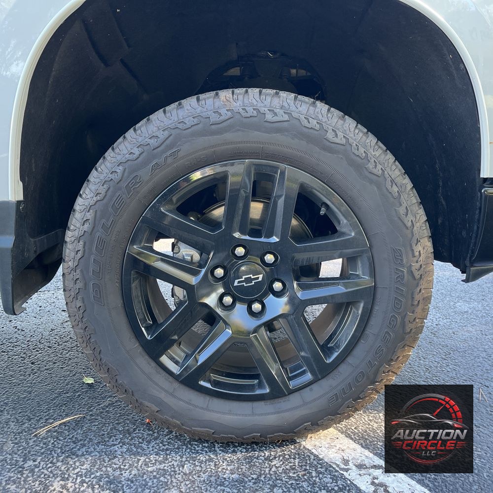 2025 Chevrolet Silverado 1500 Custom Trail Boss