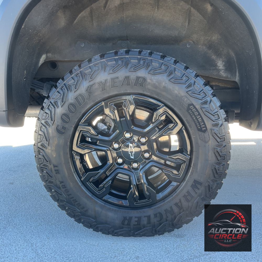 2024 Chevrolet Silverado 1500 ZR2