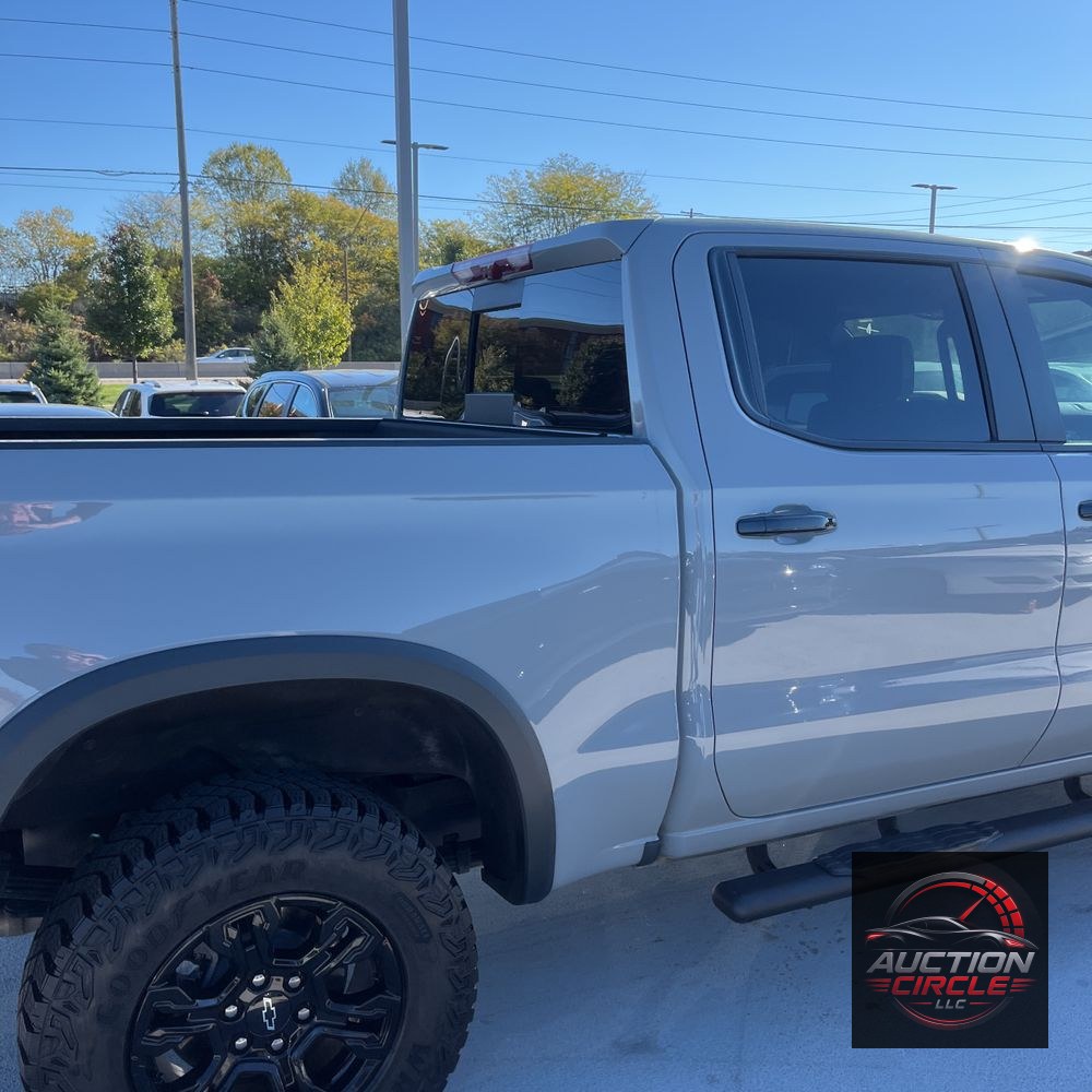 2024 Chevrolet Silverado 1500 ZR2