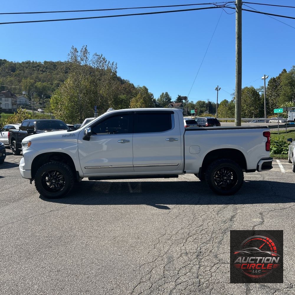 2023 Chevrolet Silverado 1500 High Country