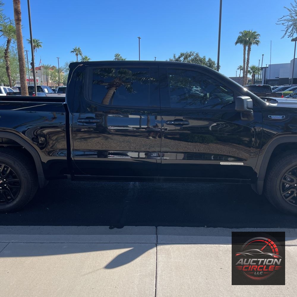 2025 GMC Sierra 1500 Elevation