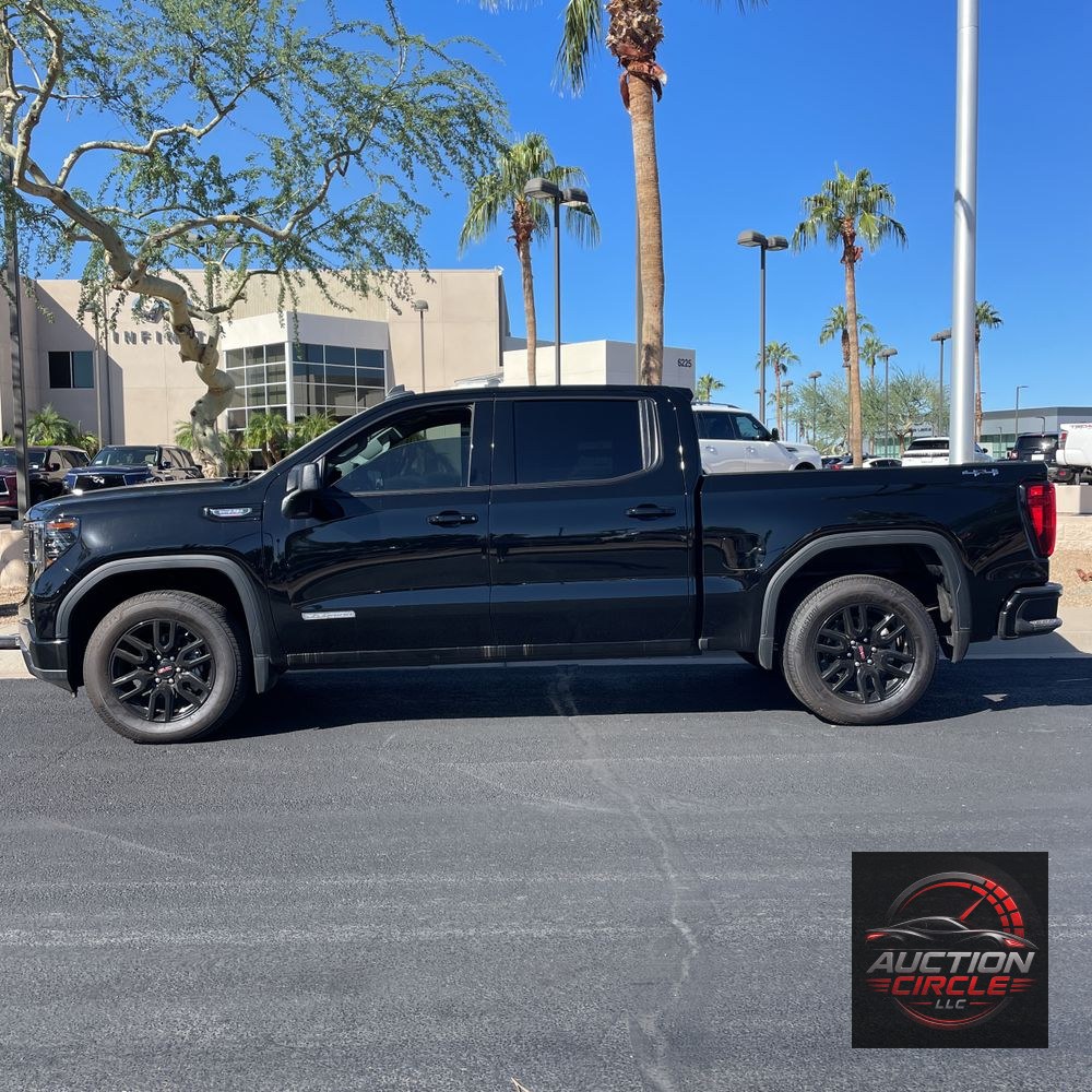 2025 GMC Sierra 1500 Elevation