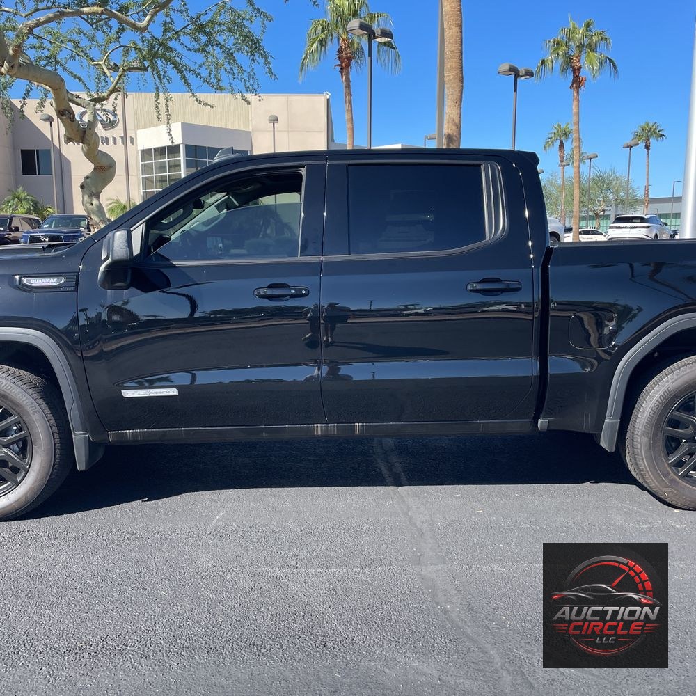 2025 GMC Sierra 1500 Elevation