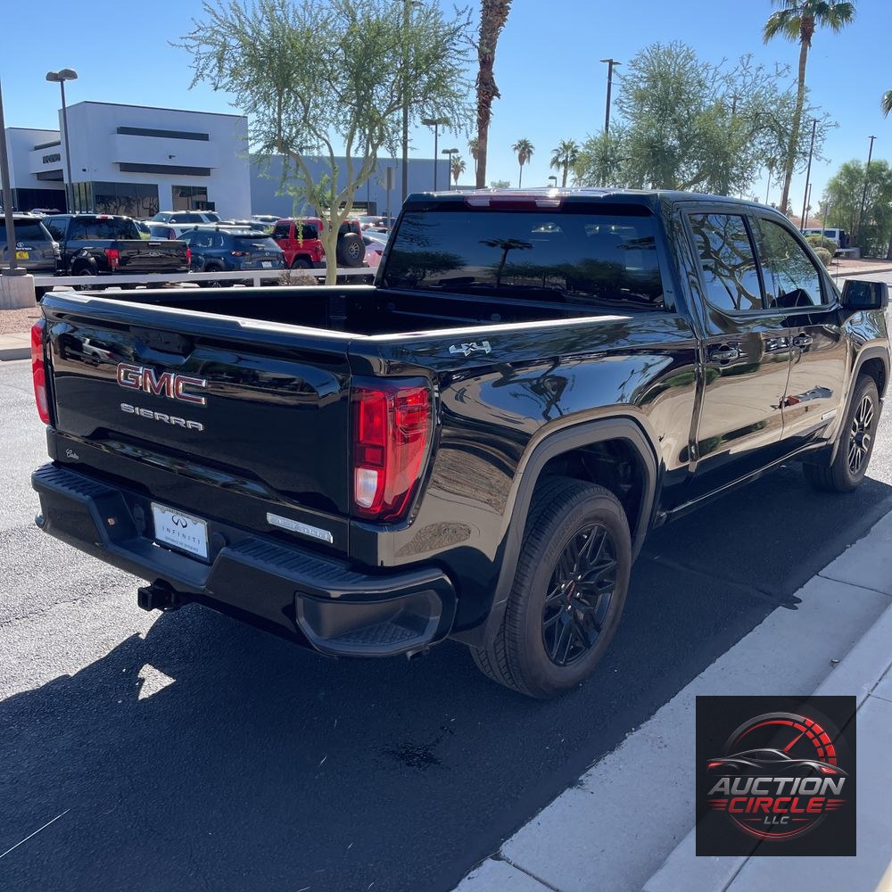 2025 GMC Sierra 1500 Elevation