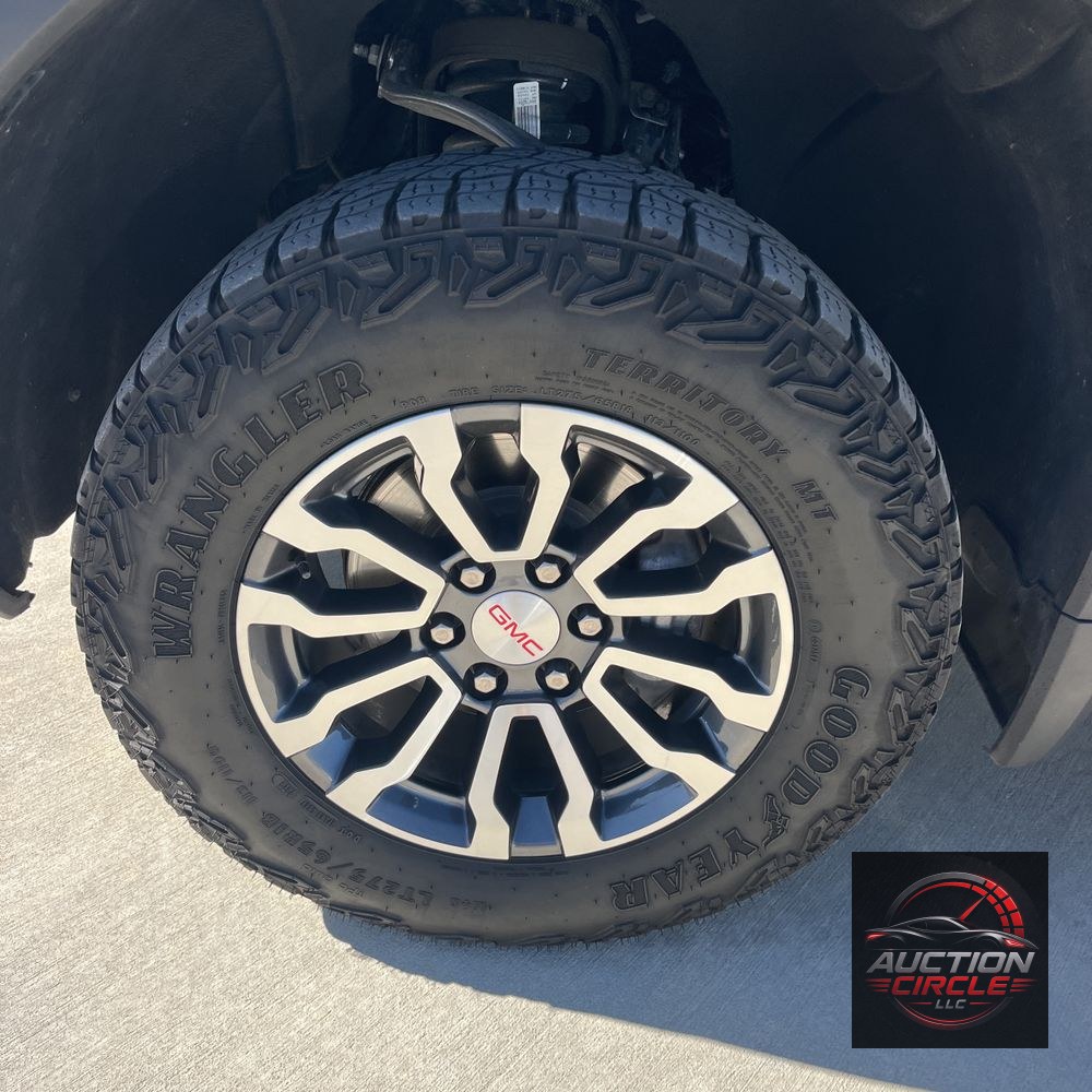 2023 GMC Sierra 1500 AT4