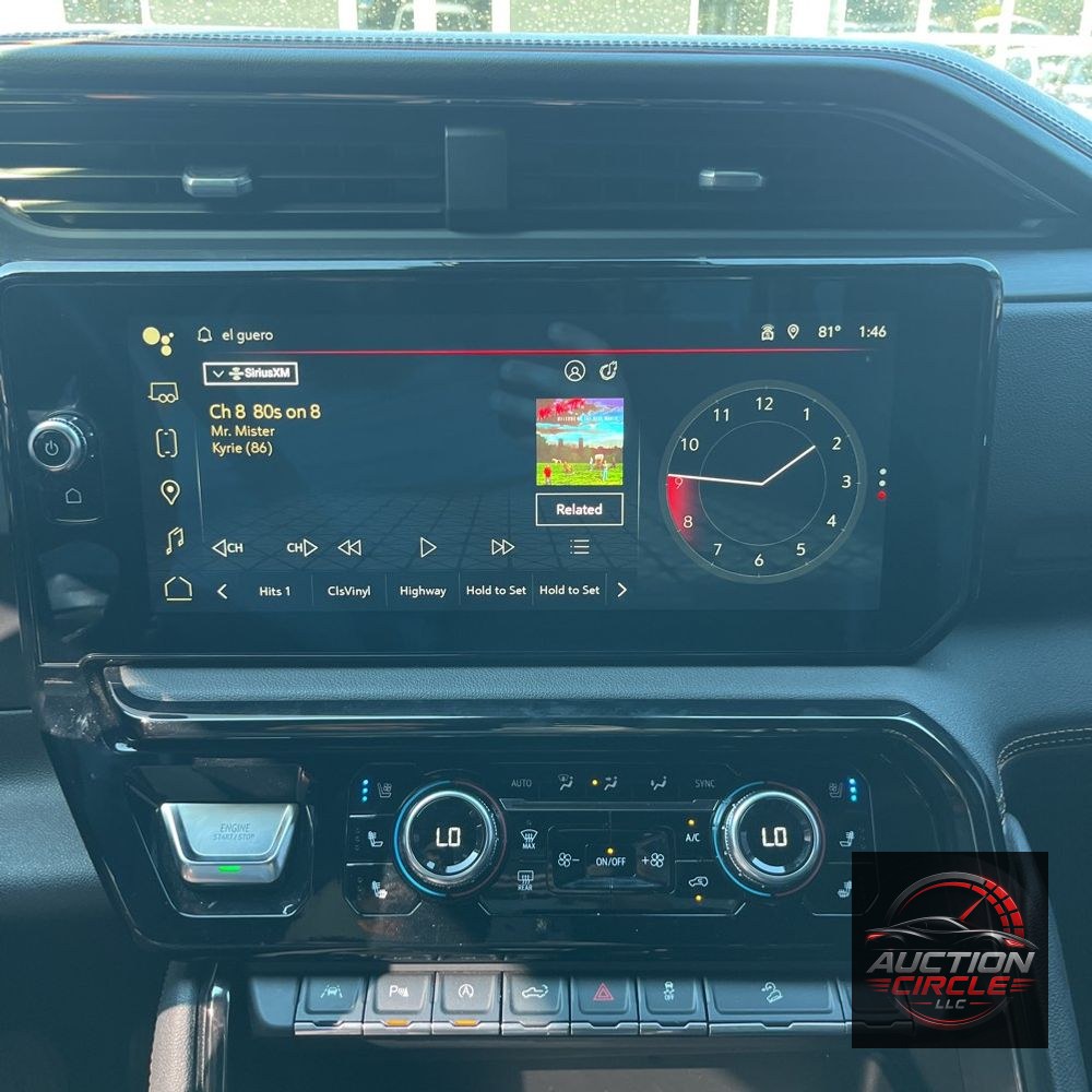 2023 GMC Sierra 1500 AT4