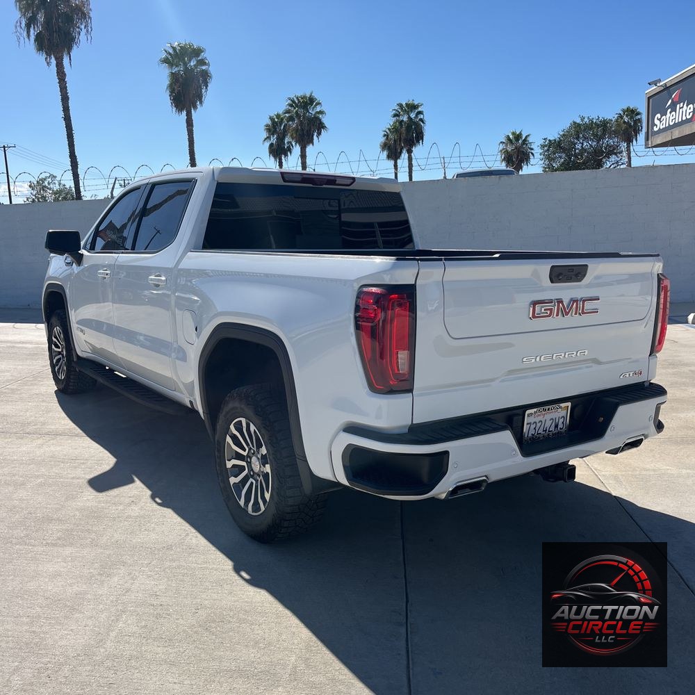 2023 GMC Sierra 1500 AT4