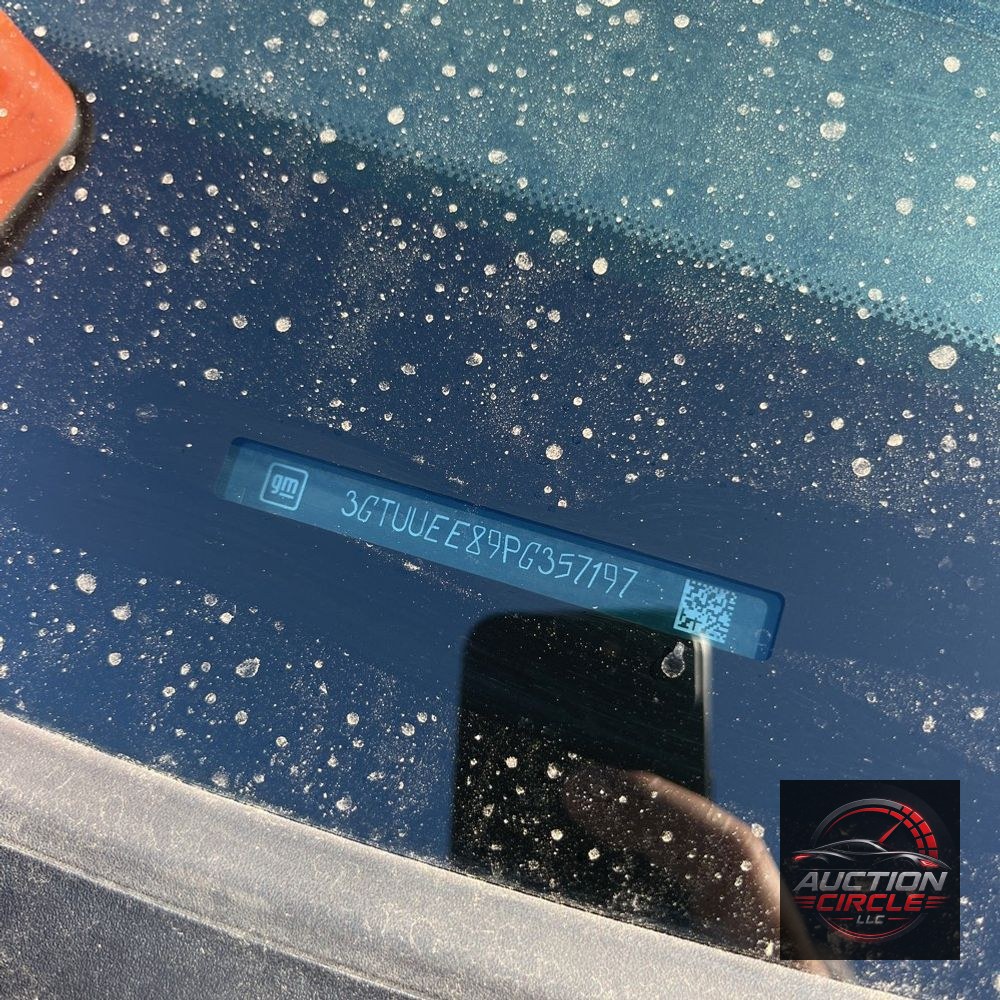 2023 GMC Sierra 1500 AT4