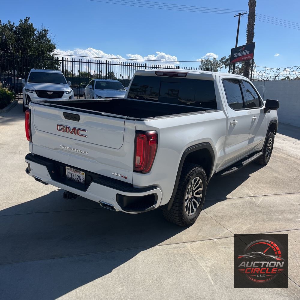 2023 GMC Sierra 1500 AT4