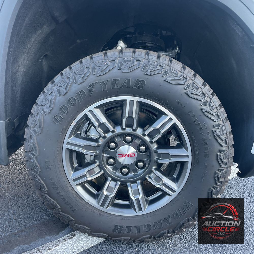 2024 GMC Sierra 1500 AT4