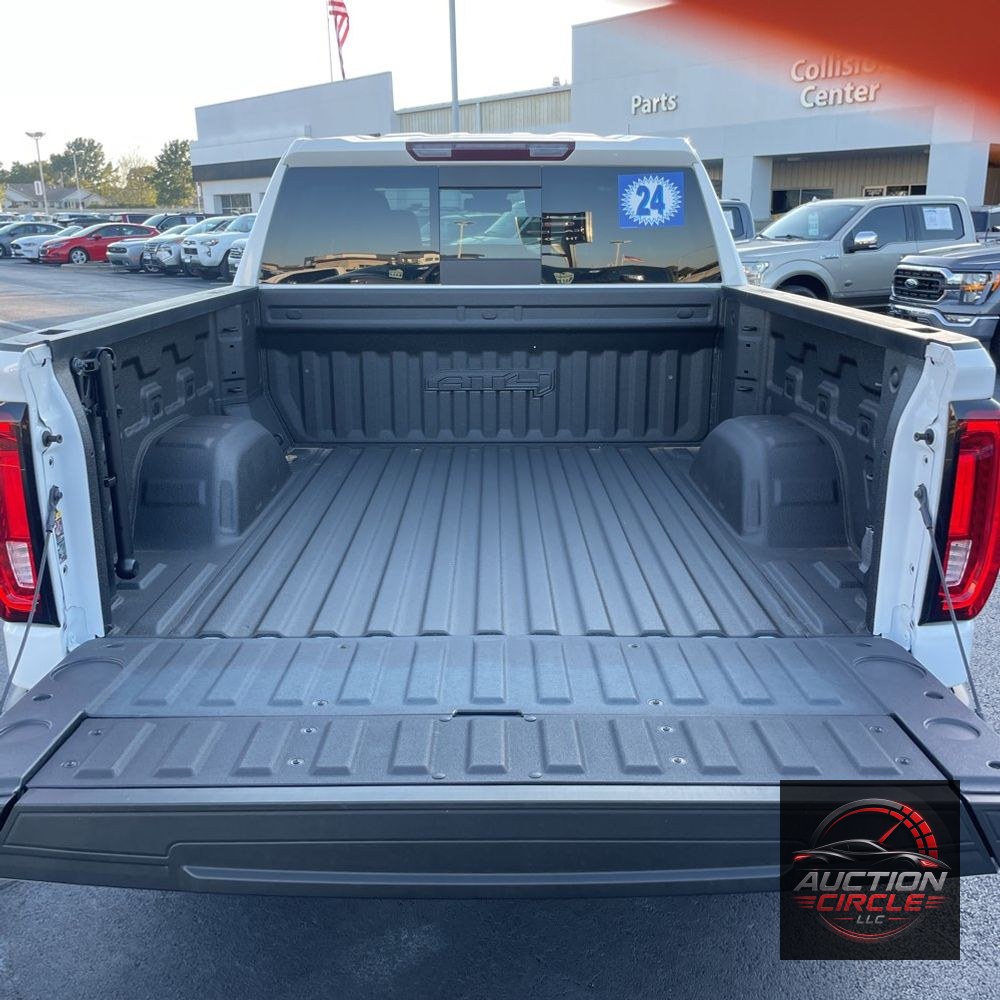 2024 GMC Sierra 1500 AT4