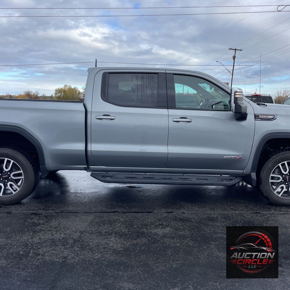 2024 GMC Sierra 1500 AT4