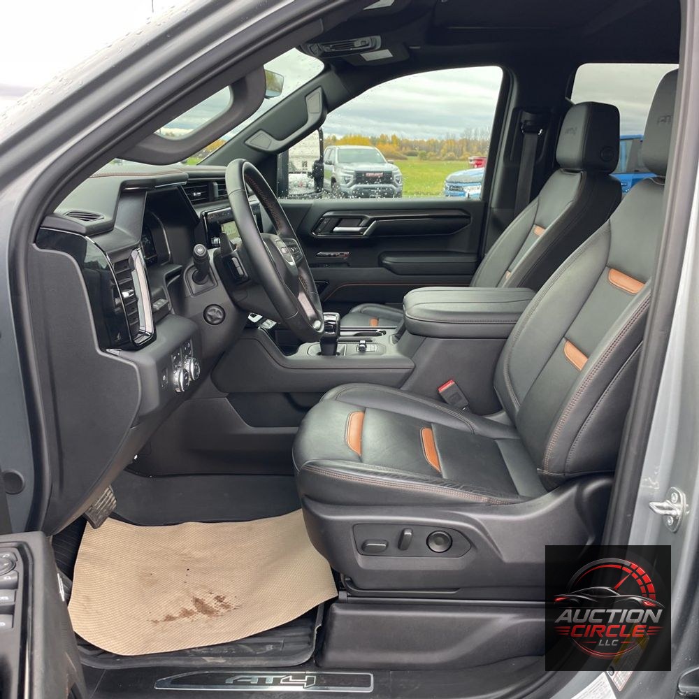 2024 GMC Sierra 1500 AT4
